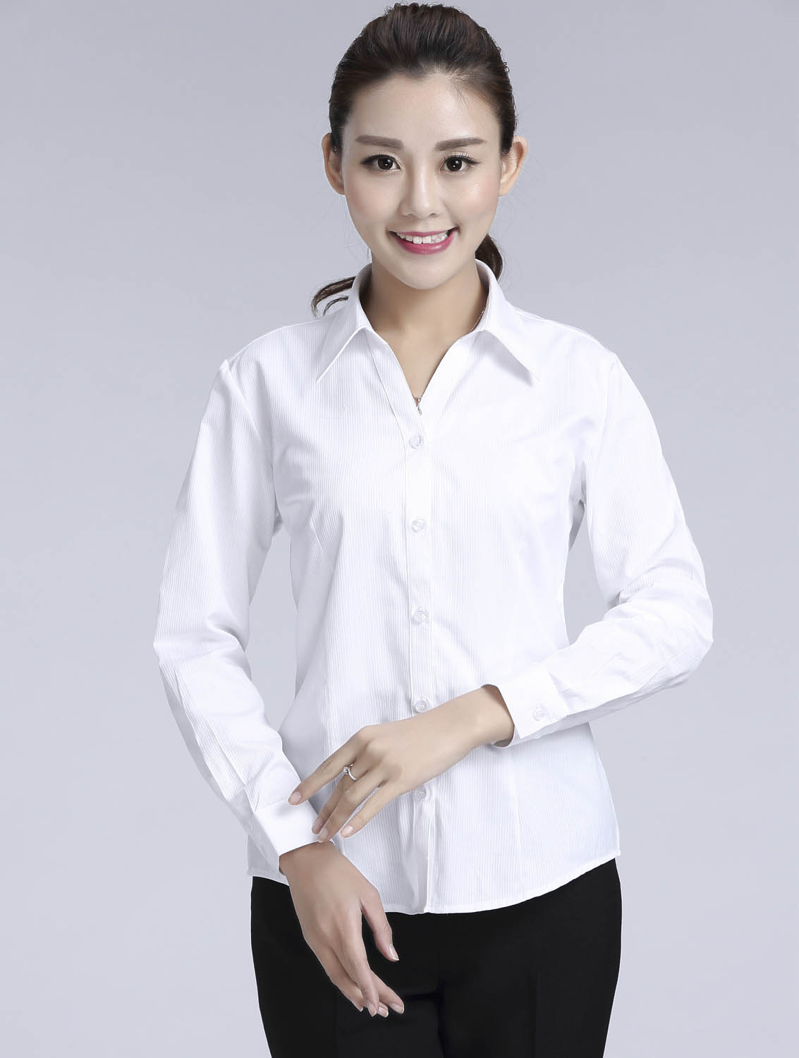 白色暗條紋女款滌棉翻領(lǐng)長(zhǎng)袖修身襯衫-612#