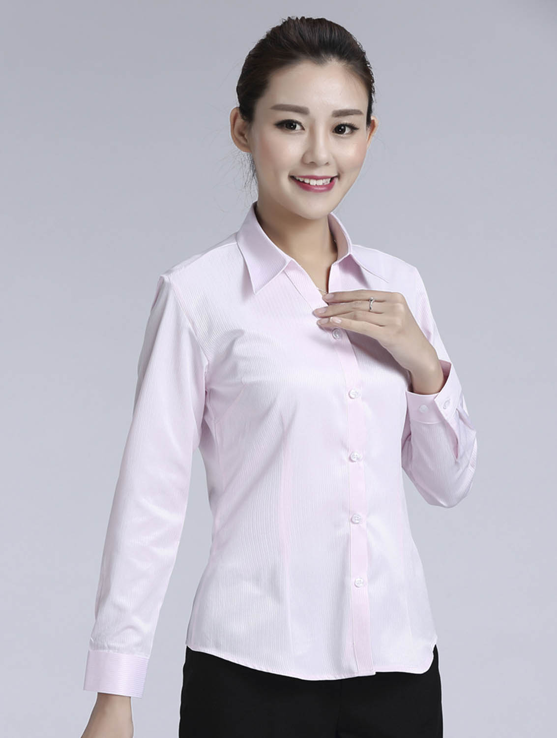 粉色暗條紋女款滌棉翻領(lǐng)長(zhǎng)袖修身襯衫-613#