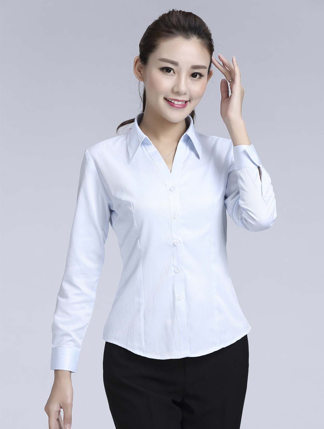藍(lán)色暗條紋女款滌棉翻領(lǐng)長(zhǎng)袖修身襯衫-618#
